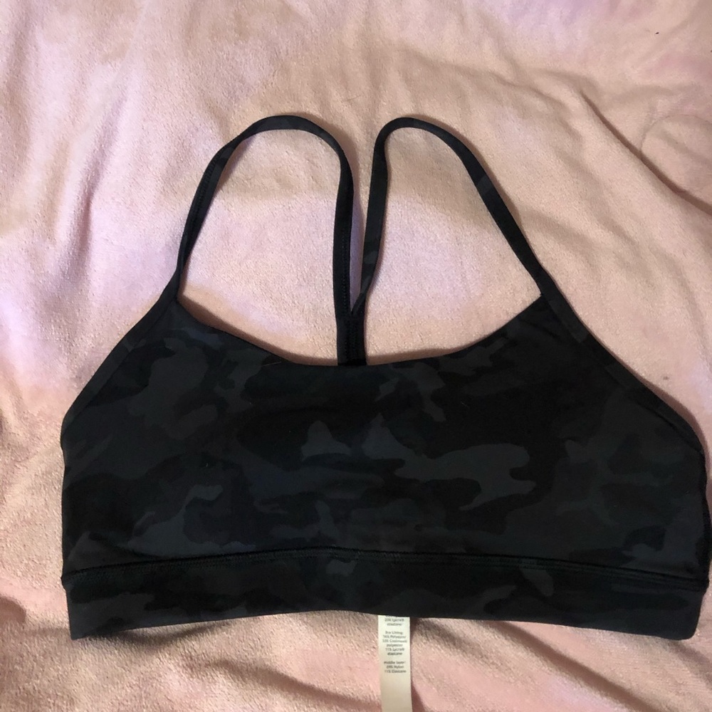 Lululemon Flow Y sports Bra